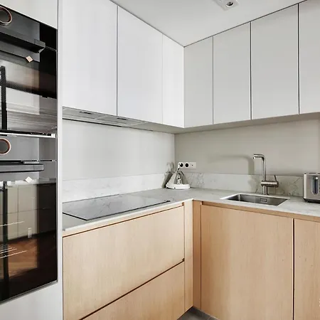 Cmg Saint Honore / Madeleine Apartment